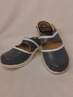 Klostwr Toffeln Swedish Black & White Polka Dot Clogs Sz 39‎